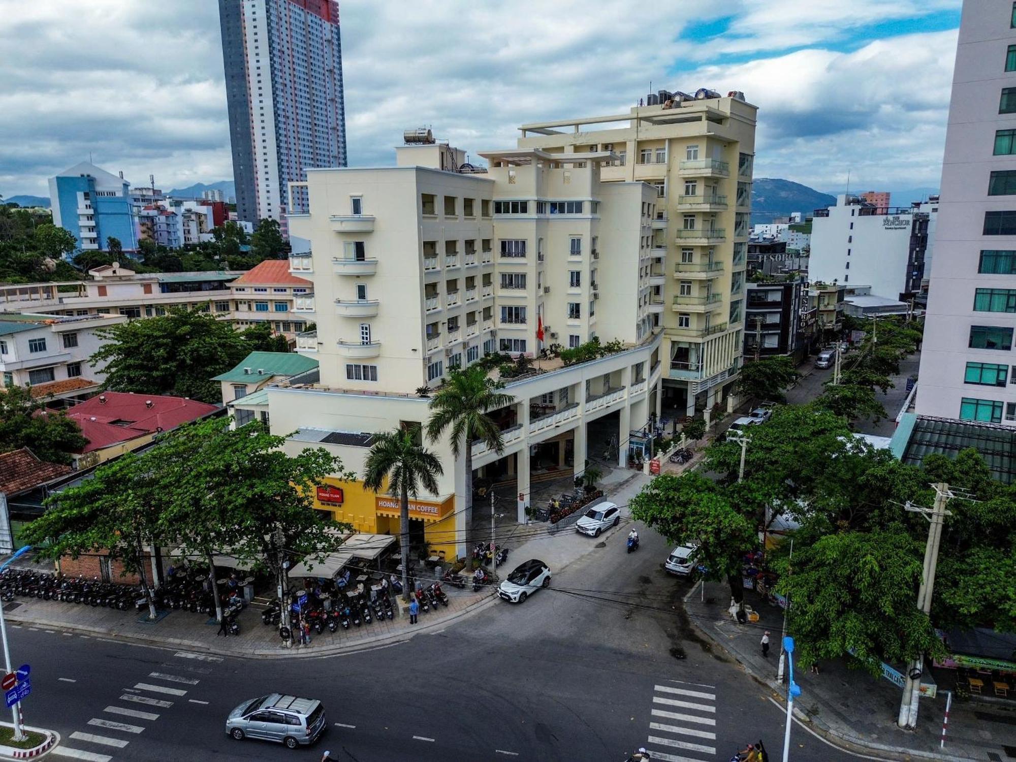 Hon Chong Hotel Nha Trang Exterior foto